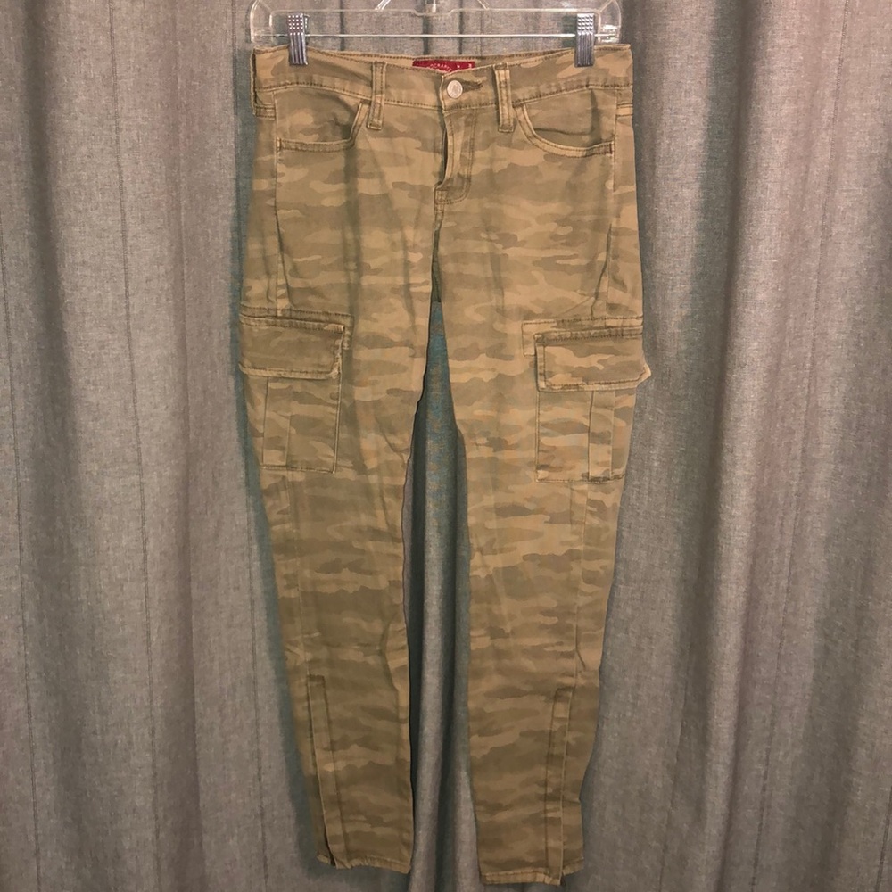 Green camouflage Lucky Brand cargo skinny pants